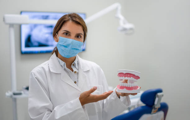 Best Broken or Chipped Tooth Repair in Poquonock Bridge, CT